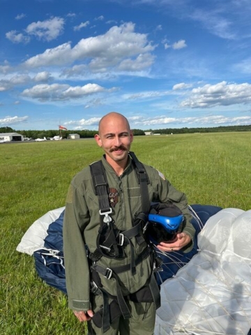 Skydiving in VA