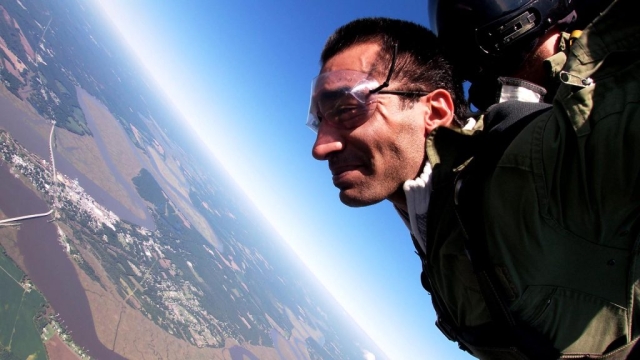 Tandem Skydiving in VA