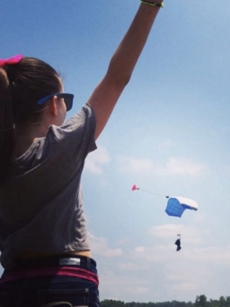 Skydiving in Virginia